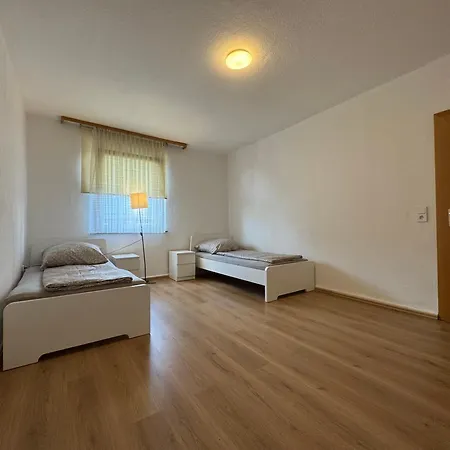 Apartman City-apartment Monteur- & *